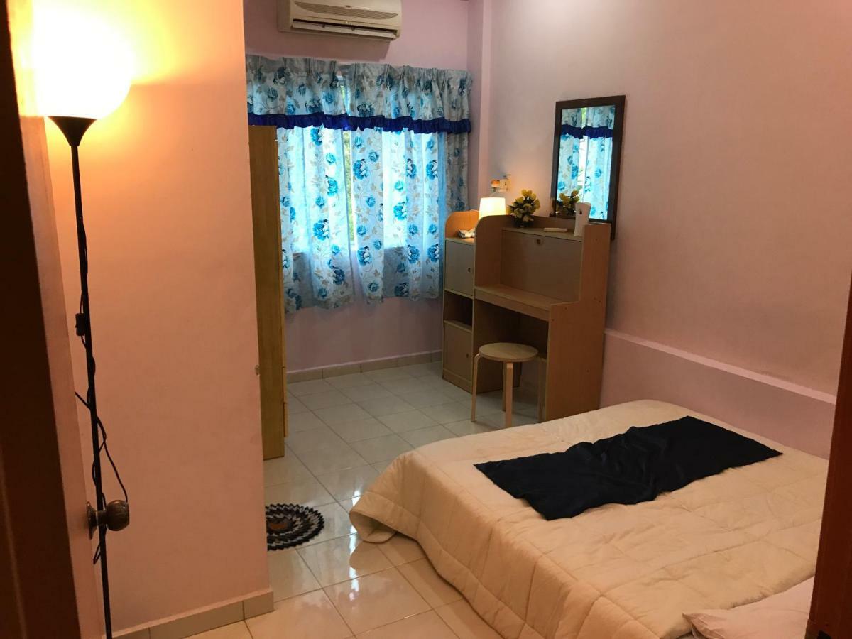 Bukit Bentong Homestay Екстериор снимка